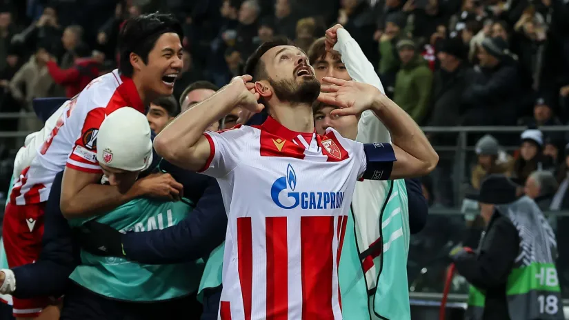 Mirko Ivanić (Crvena zvezda) proslavlja pobednički gol protiv Šturma